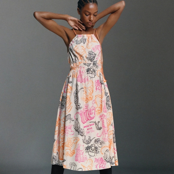 © DISNEY STORIES COLLECTION DRESS - Picture 1 of 10